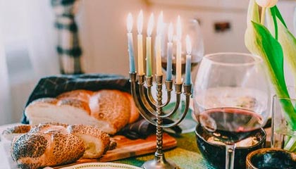 开云体育APP下载-中国足球职业俱乐部强化教练团队梯队构建，足球队教练组架构